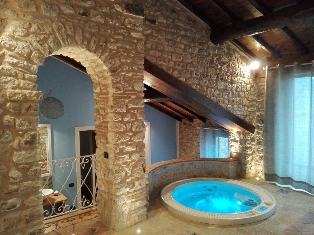Locanda Il Falco Nero Fumone Zewnętrze zdjęcie