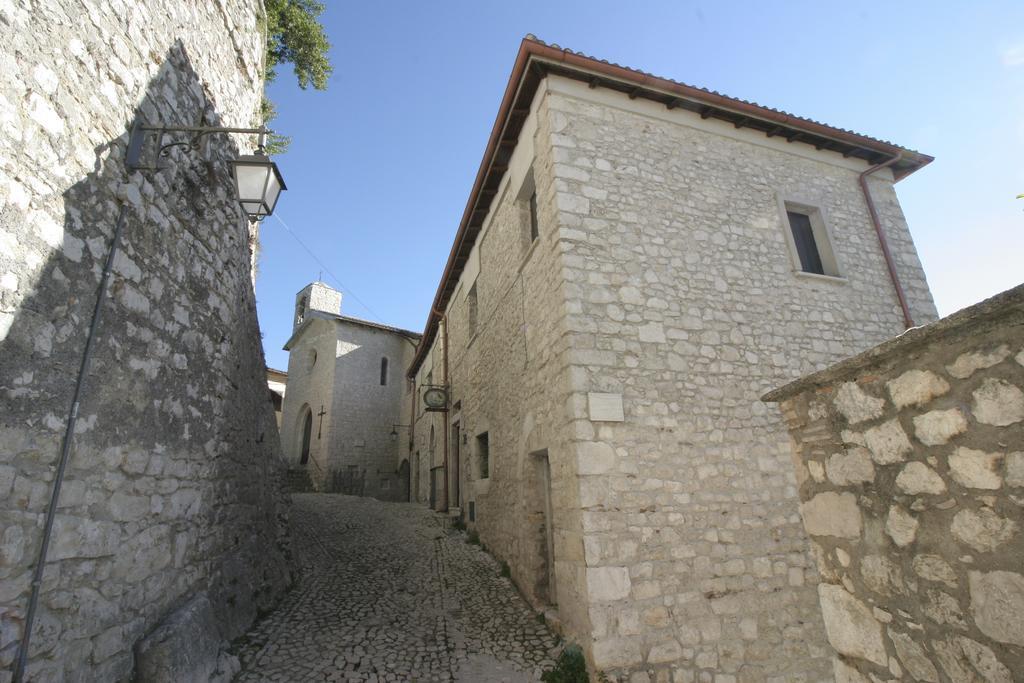 Locanda Il Falco Nero Fumone Zewnętrze zdjęcie