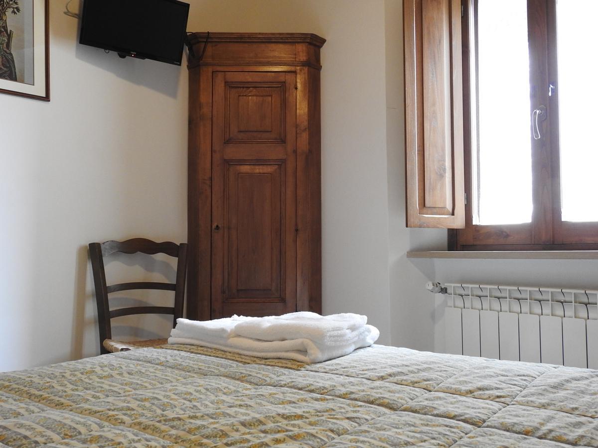 Locanda Il Falco Nero Fumone Zewnętrze zdjęcie