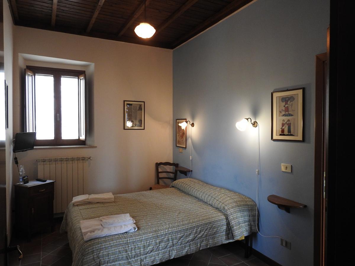 Locanda Il Falco Nero Fumone Zewnętrze zdjęcie