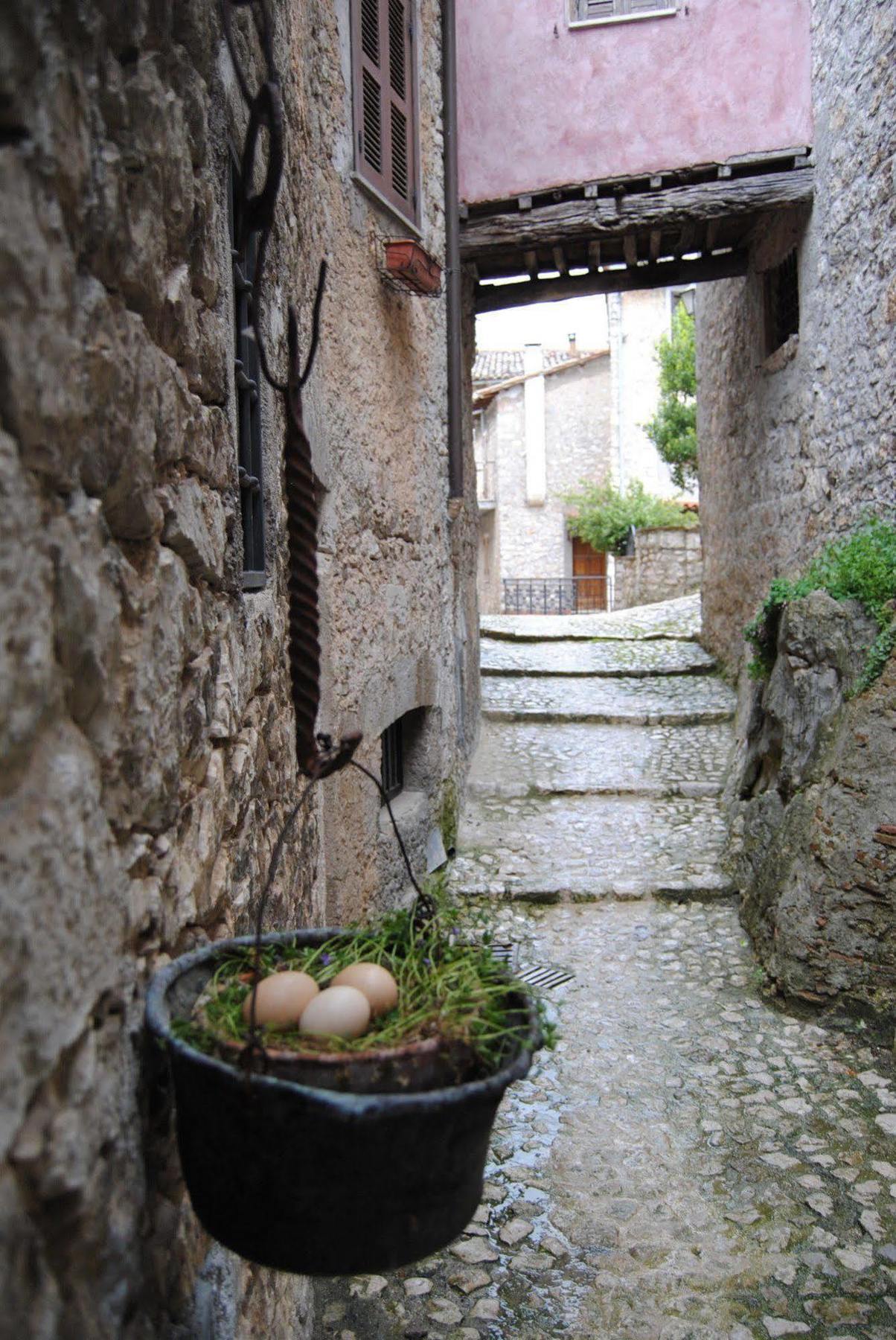 Locanda Il Falco Nero Fumone Zewnętrze zdjęcie