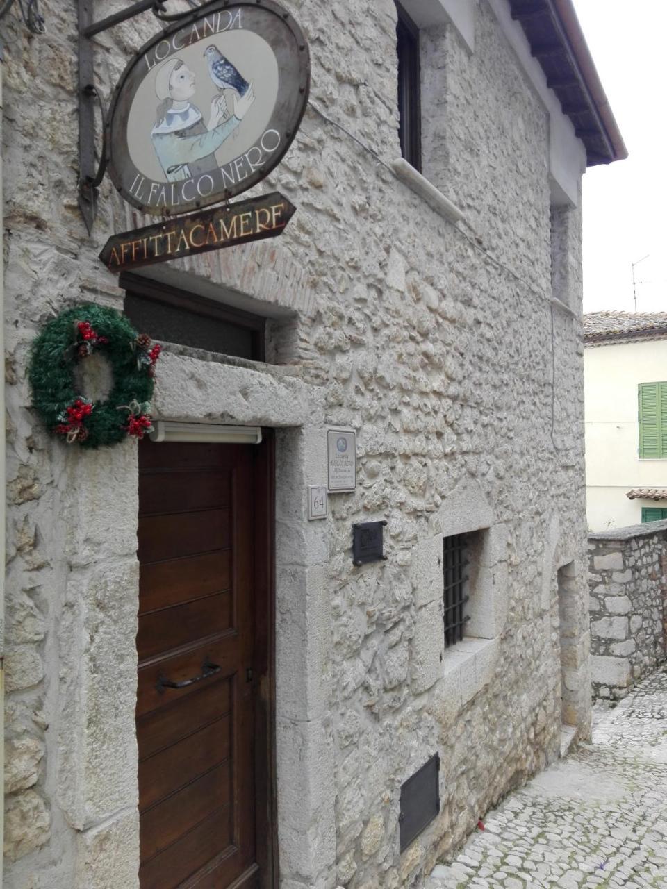Locanda Il Falco Nero Fumone Zewnętrze zdjęcie